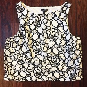 Lace sleeves top 10% off bundles